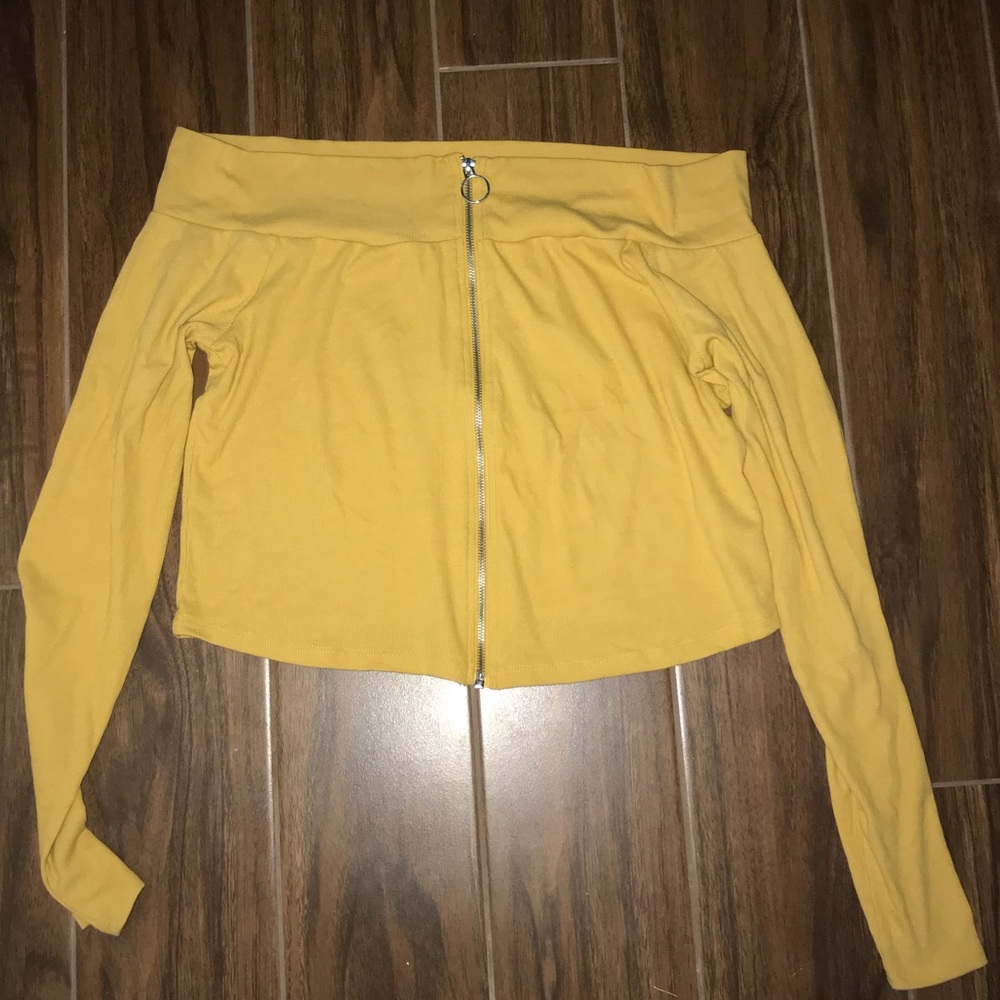 Forever 21 Long Sleeve Crop top